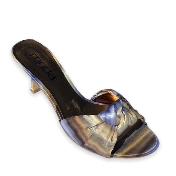 Moda Spana Sandals   - Picture 2 of 7